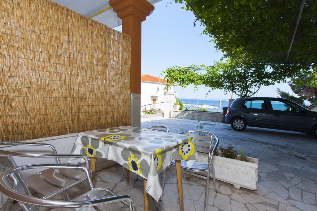 Apartment Mikulic Duće Extérieur photo