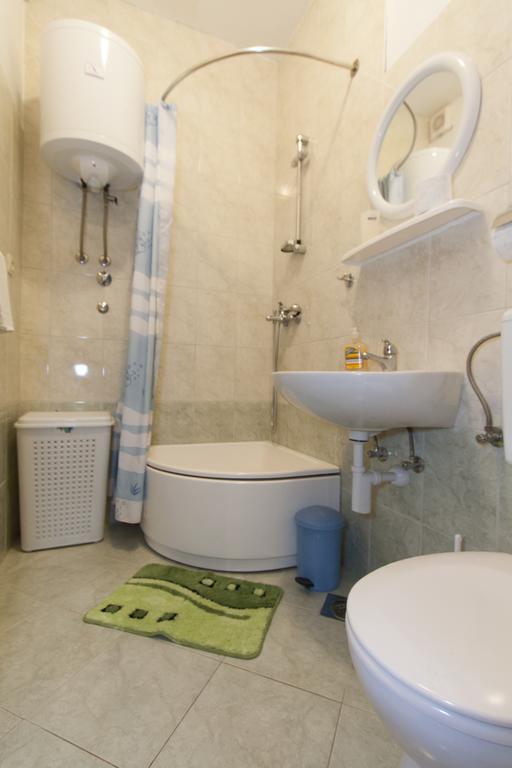 Apartment Mikulic Duće Extérieur photo